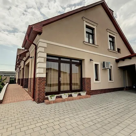 Vendégház Bringa Panzio Dunapataj